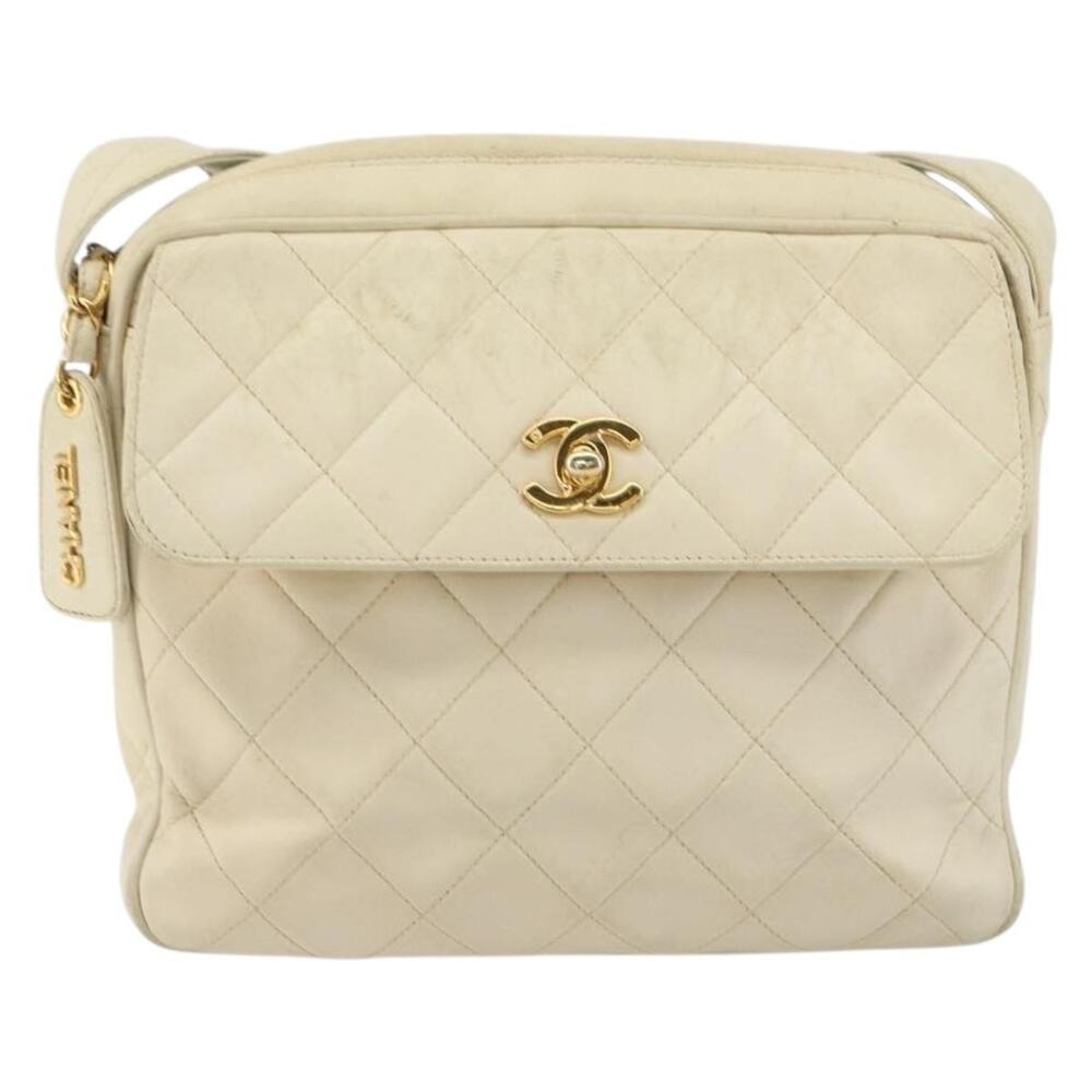 Chanel Matelasse Lambskin Shoulder Bag White Gold